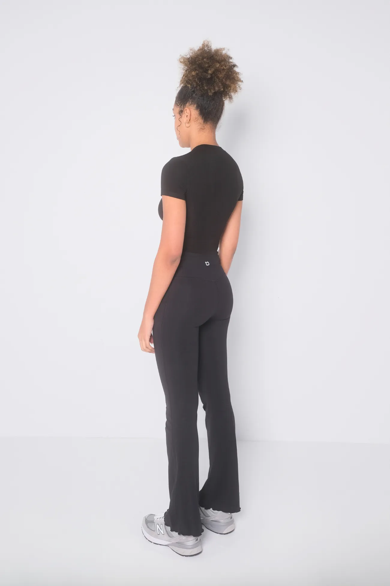 Frill Flare Pocket Leggings - Black