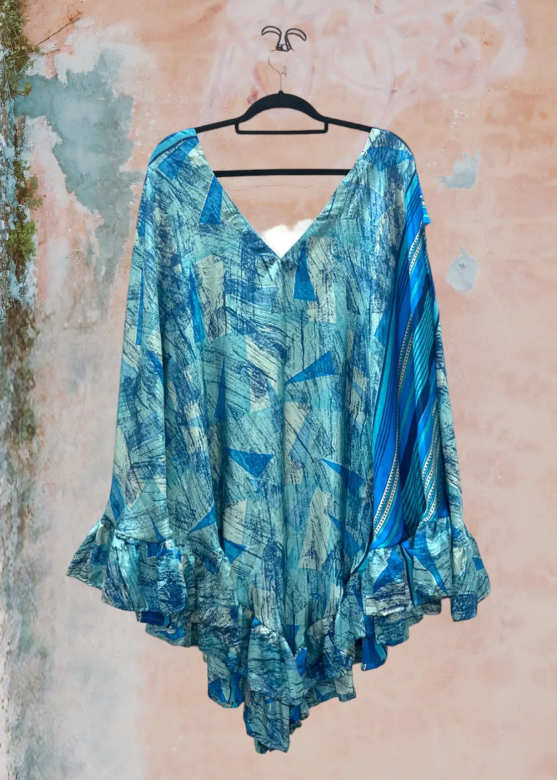 KB Silk Poncho 0824 042