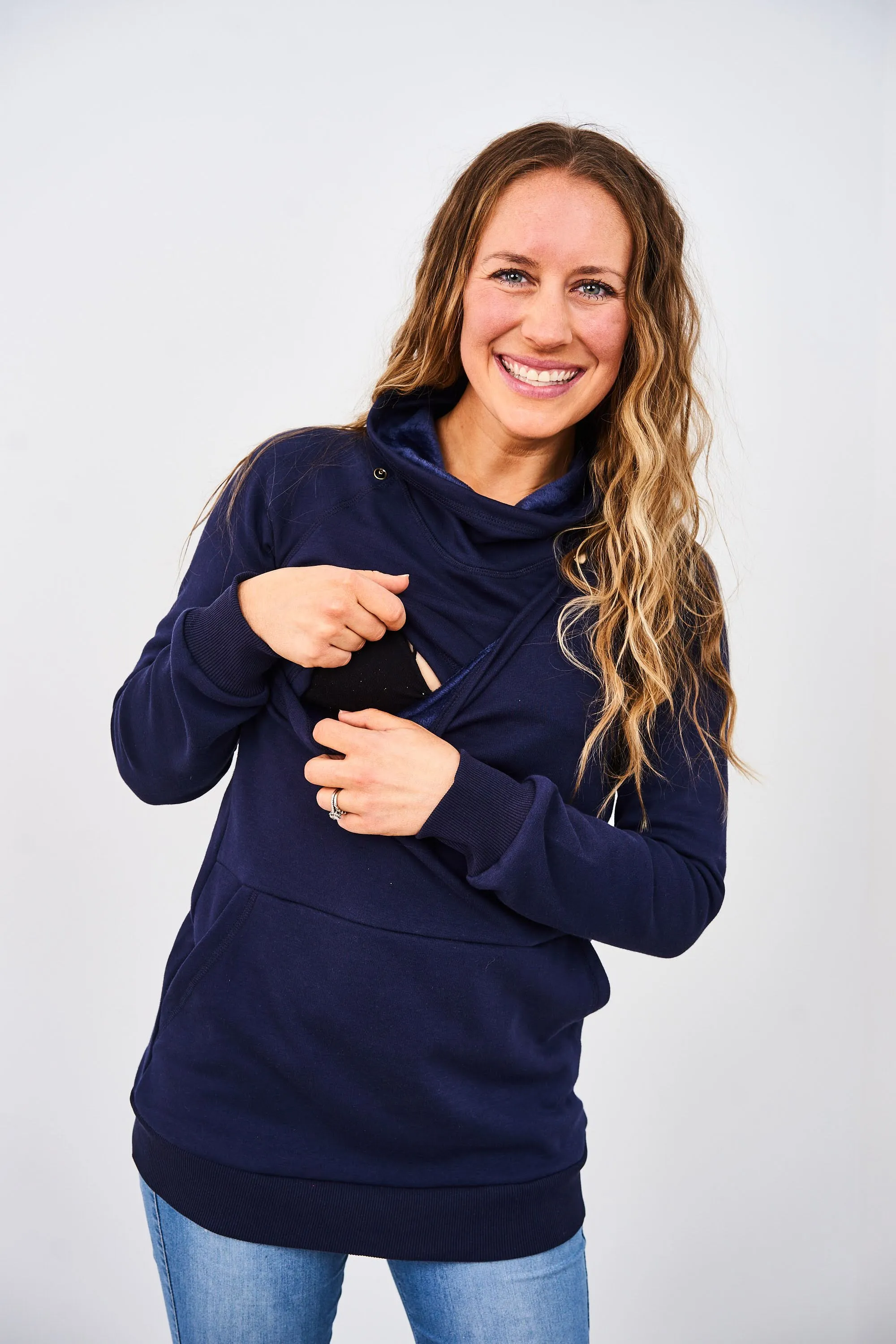 Latched Mama Harbor Snap Nursing Pullover