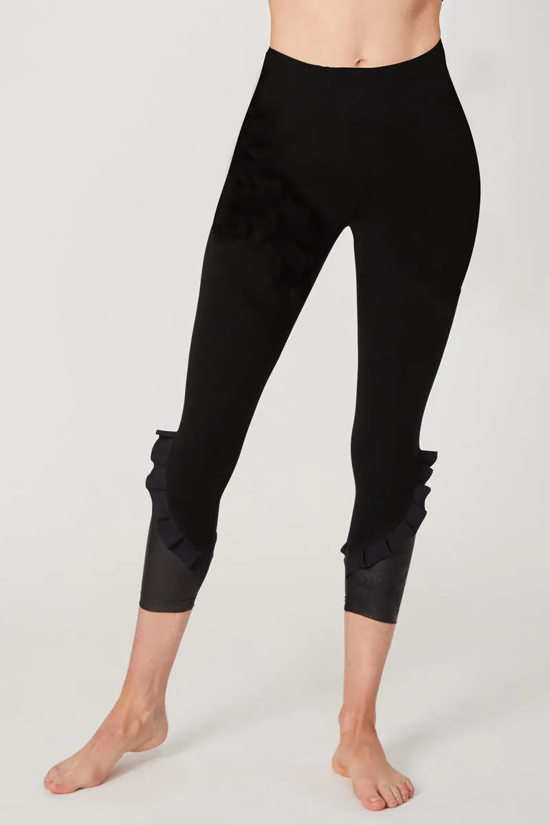 Medium Compression Waisted Cropped Leggings with Frill Side Detail Black