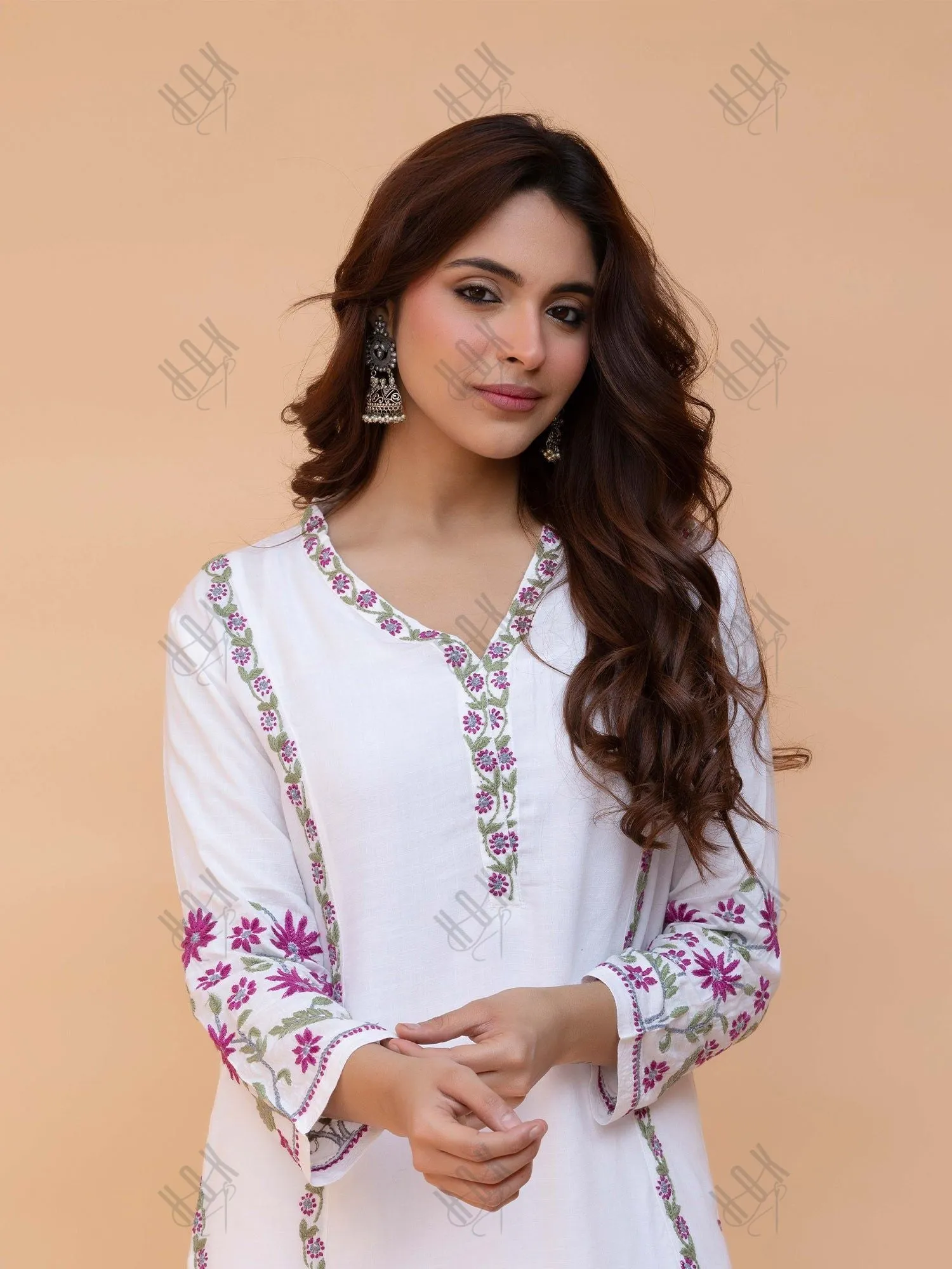 Saba Chikankari Co-ord Set in Cotton Silk - White